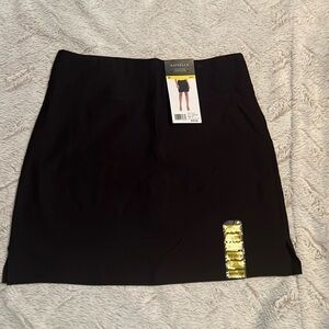 NWT Rafaella Skort Size Medium
